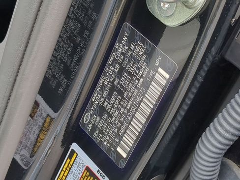 Used 2025 Hyundai Kona Limited image 27