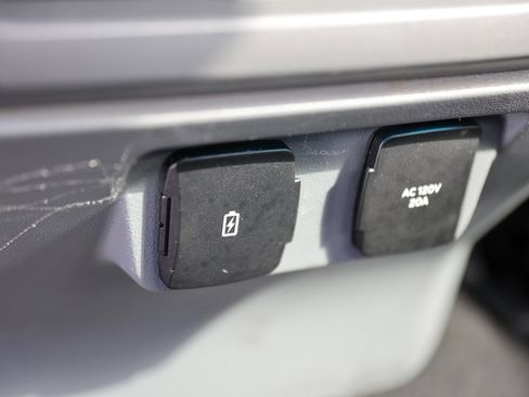 Used 2024 Ford F150 XLT w/ Equipment Group 302A MID image 24