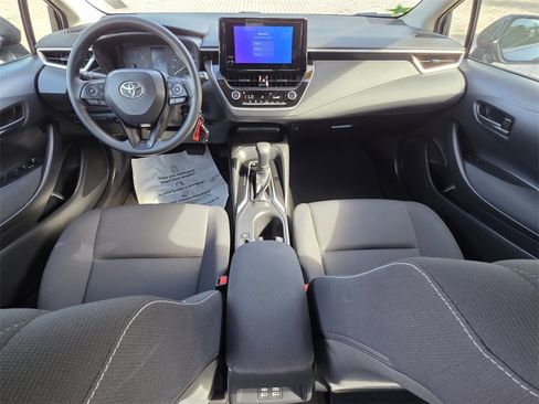 Certified 2023 Toyota Corolla LE image 4