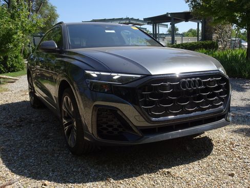 Used 2025 Audi Q8 Premium Plus w/ Premium Plus Package AWD/4WD image 6