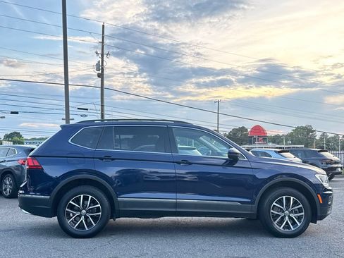 Used 2021 Volkswagen Tiguan SE FWD image 6