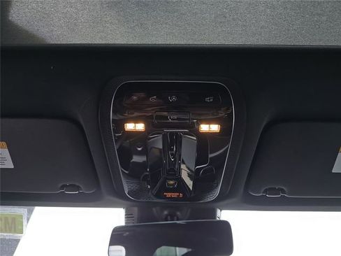 New 2026 Mercedes-Benz GLC 300 4MATIC image 27