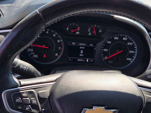Used 2022 Chevrolet Malibu RS FWD image 12