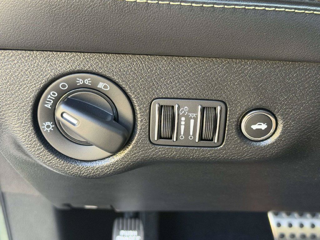Used 2023 Dodge Challenger R/T Scat Pack RWD image 24
