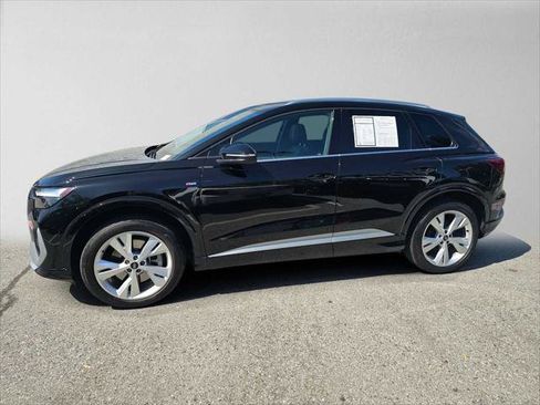 Used 2023 Audi Q4 e-tron Premium Plus AWD/4WD image 6