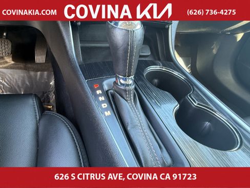 Used 2017 Chevrolet Impala LT image 23