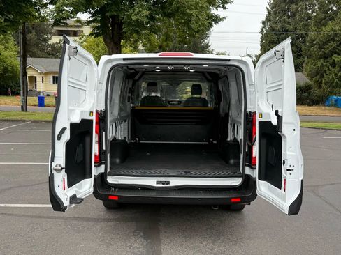 Used 2020 Ford Transit 250 Low Roof image 22
