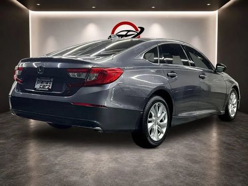 Used 2019 Honda Accord LX image 7