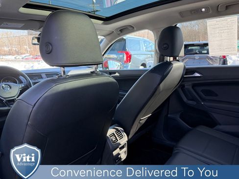 Used 2018 Volkswagen Tiguan S image 21
