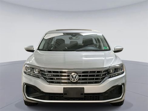 Used 2020 Volkswagen Passat 2.0T R-Line image 8