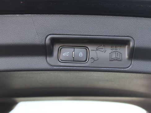 New 2026 Ford Explorer Active AWD/4WD image 16
