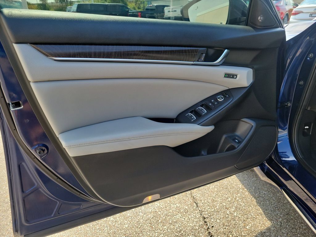 Used 2020 Honda Accord EX-L image 20