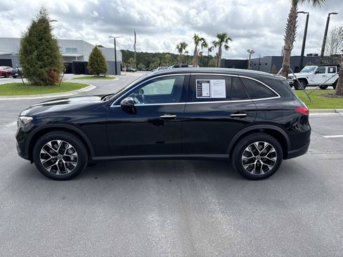 Used 2025 Mercedes-Benz GLC 350e 4MATIC image 6