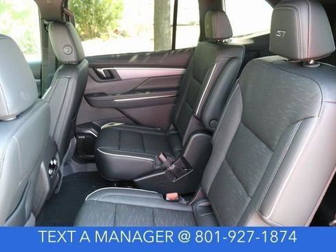 New 2026 Buick Enclave Sport Touring w/ Power Package image 18