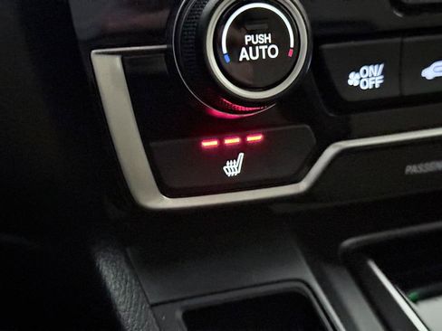 Used 2018 Honda CR-V Touring image 36