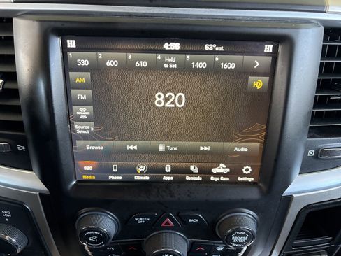 Used 2018 RAM 2500 Big Horn image 33