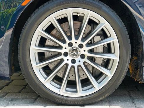 Used 2023 Mercedes-Benz S 500 4MATIC w/ AMG Line image 14