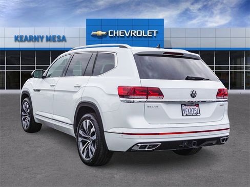 Used 2023 Volkswagen Atlas SEL Premium image 4