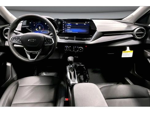 New 2026 Chevrolet Trax ACTIV w/ Driver Confidence Package FWD image 6