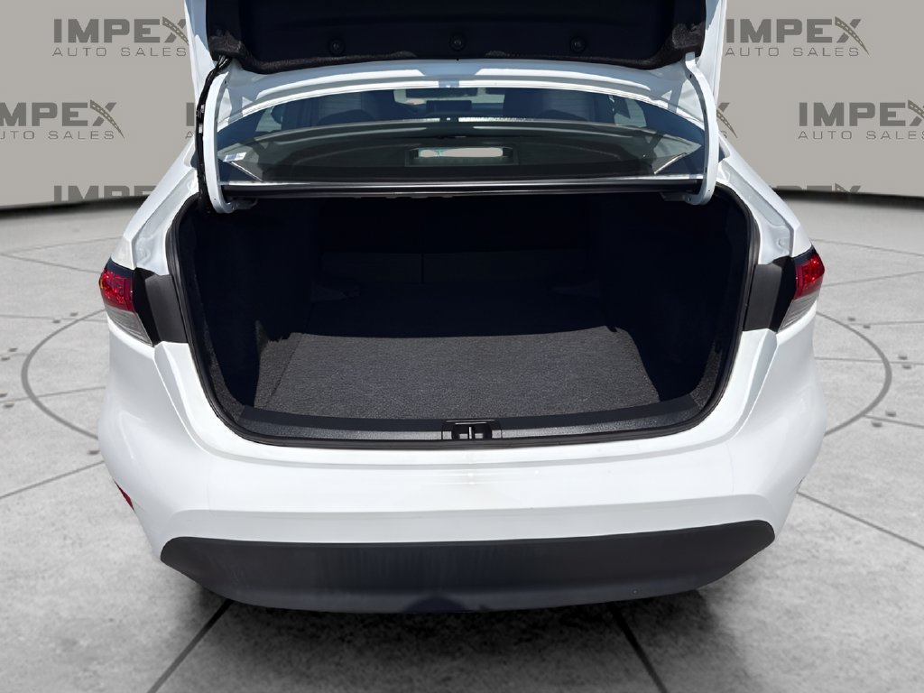 Used 2025 Toyota Corolla LE w/ Convenience Package FWD image 23