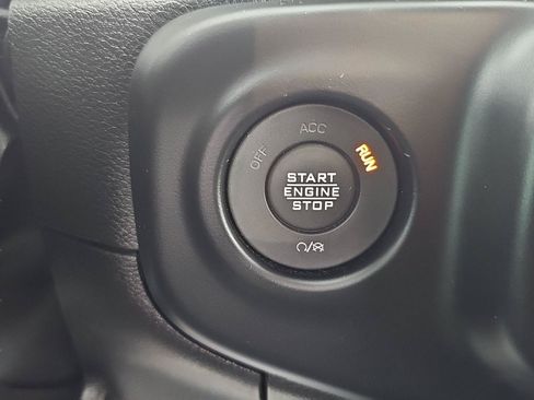 Used 2023 Jeep Wrangler Unlimited Sport AWD/4WD image 22