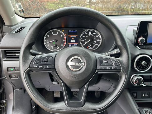 Used 2024 Nissan Sentra S w/ Trunk Package image 13