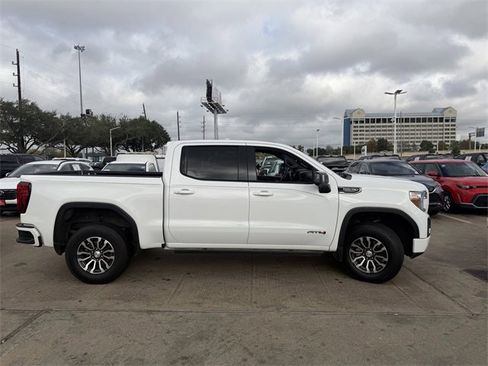 Used 2021 GMC Sierra 1500 AT4 w/ AT4 Value Package image 4