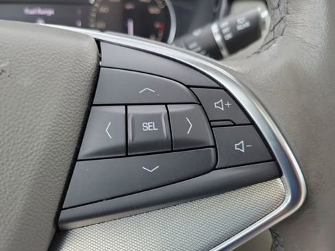 Certified 2023 Cadillac XT5 Premium Luxury FWD image 25