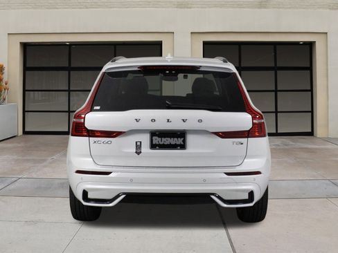 New 2025 Volvo XC60 T8 Plus w/ Protection Package Premier image 4
