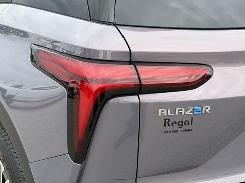 Used 2026 Chevrolet Blazer EV LT FWD image 8