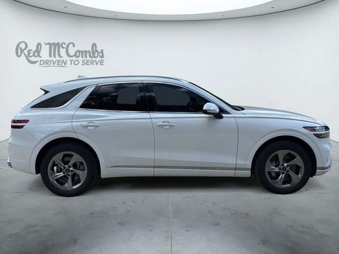 Used 2026 Genesis GV70 2.5T Select AWD/4WD image 6
