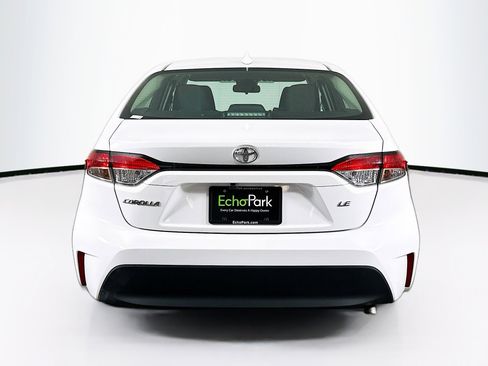 Used 2024 Toyota Corolla LE image 7