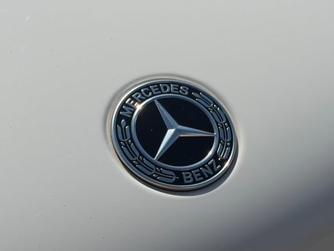 Used 2024 Mercedes-Benz GLE 350 4MATIC image 52