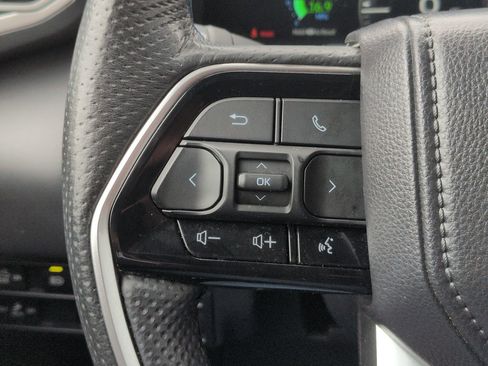 Used 2024 Toyota Tundra Platinum AWD/4WD image 18