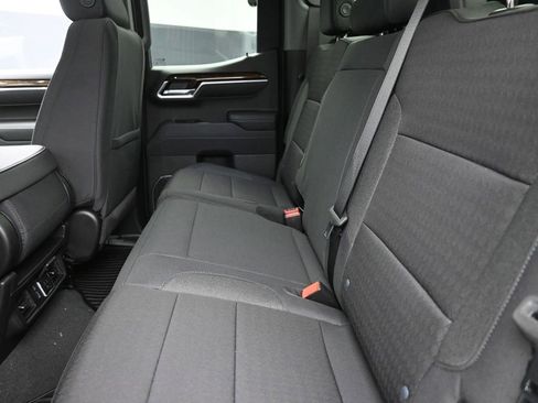 New 2025 GMC Sierra 1500 SLE w/ Preferred Package image 11