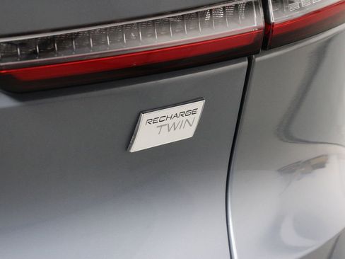 Certified 2023 Volvo C40 P8 Recharge Plus AWD/4WD image 20