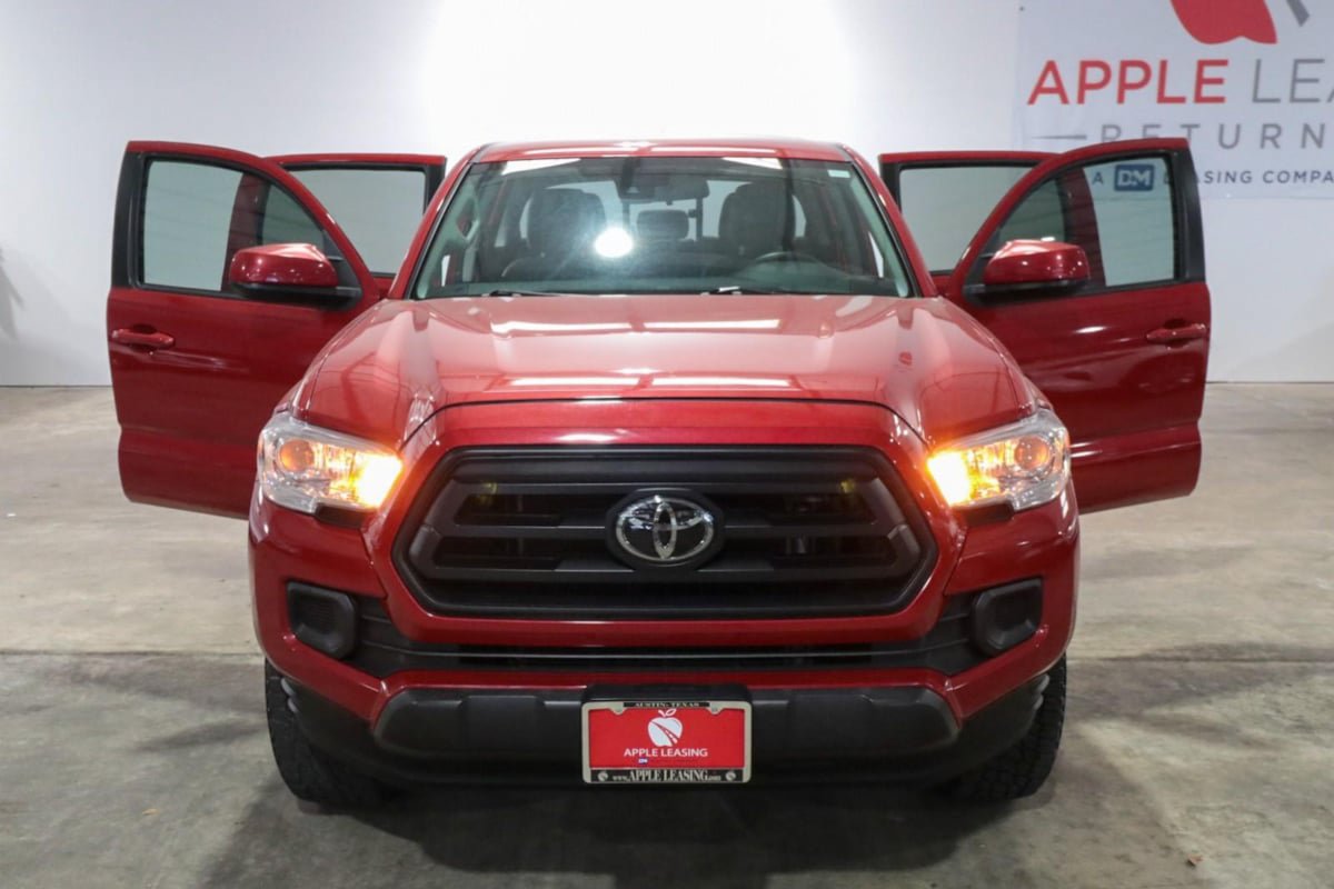 Used 2022 Toyota Tacoma SR w/ SR Convenience Package RWD image 23