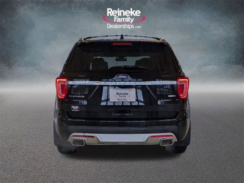 Used 2016 Ford Explorer Platinum image 6
