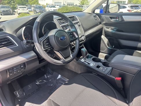 Used 2019 Subaru Outback 2.5i Premium AWD/4WD image 33