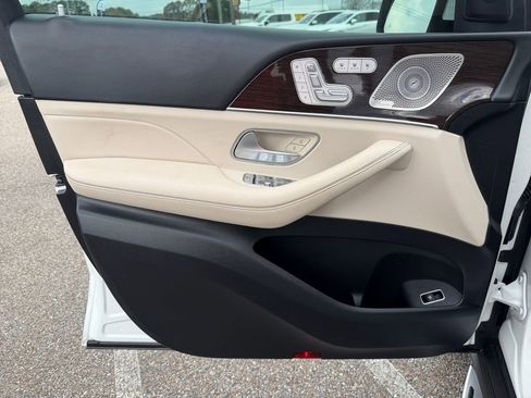 Certified 2024 Mercedes-Benz GLS 450 4MATIC image 15