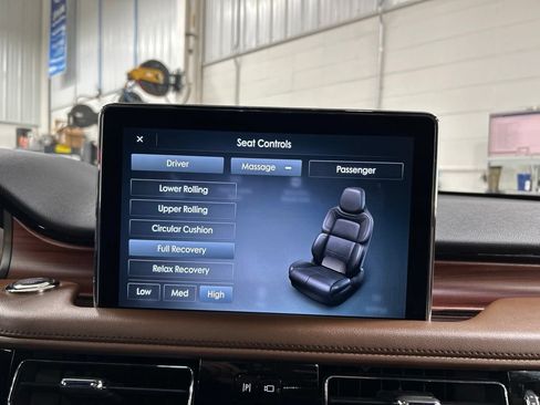 Certified 2023 Lincoln Aviator Reserve w/ Equipment Group 201A AWD/4WD image 22