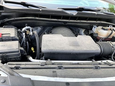 Used 2023 Chevrolet Tahoe Premier w/ Premium Package 2 AWD/4WD image 36