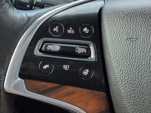 Used 2019 Cadillac Escalade ESV Luxury RWD image 29