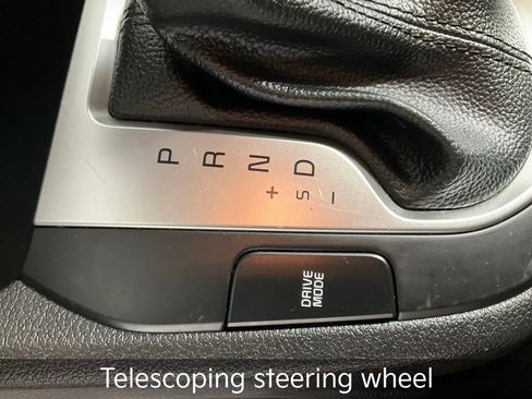 Certified 2023 Kia Forte LXS w/ LXS Technology Package image 25