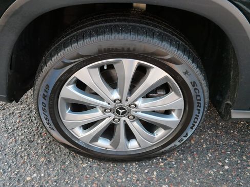 Used 2020 Mercedes-Benz GLE 350 4MATIC image 8