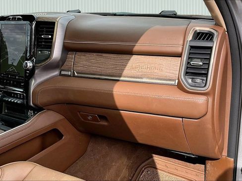 Used 2020 RAM 1500 Longhorn image 18