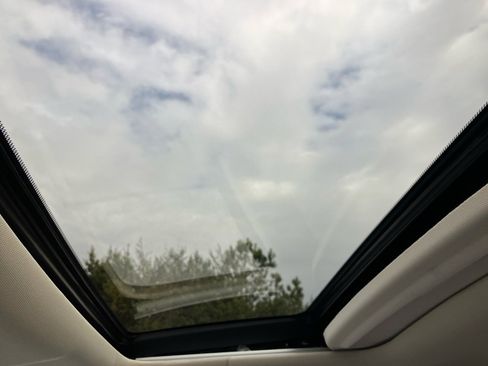 Used 2012 Honda CR-V EX-L image 24