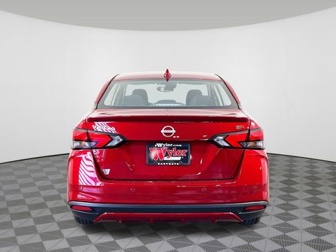 New 2025 Nissan Versa SR w/ Trunk Package FWD image 26