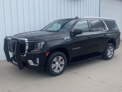 Used 2022 GMC Yukon SLE