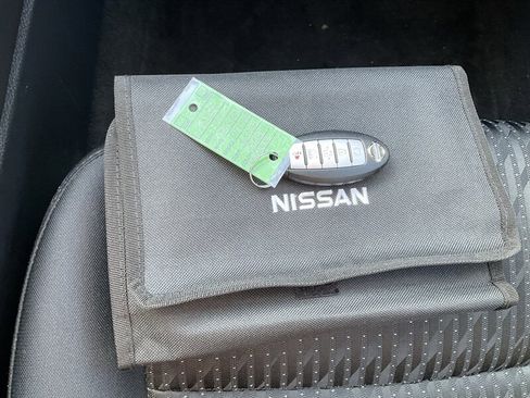 Used 2017 Nissan Altima 2.5 SV w/ Convenience Package image 23